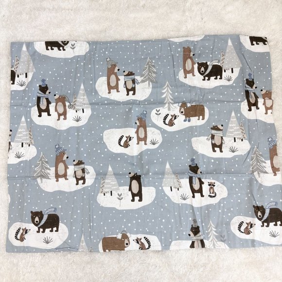 Pottery Barn Kids Organic Winter Bear Flannel Standard Sham Snow Blue White NEW - Picture 2 of 4